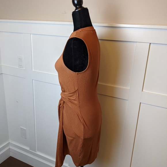 Dynamite dress - Picture 5 of 11